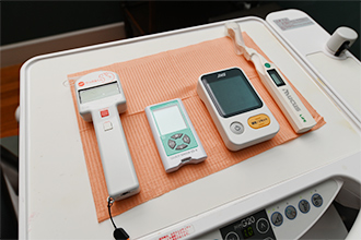 口腔機能測定器